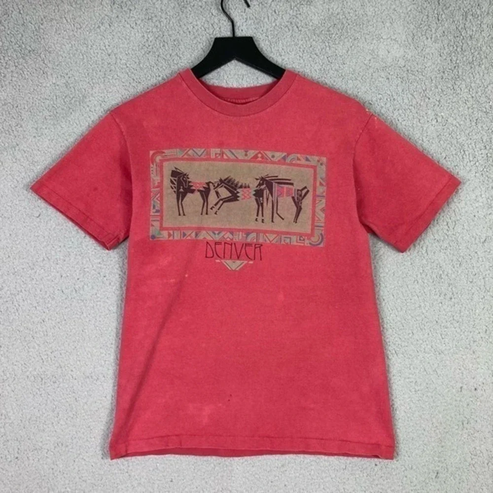 Vintage Denver CO Red Shirt Mens M Distressed Anvil Tag Retro City Tee Top - Picture 6 of 12